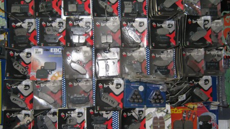 Τα κορυφαια τακακια φρενων της ιταλικης brenda μονο στο καταστημα μας